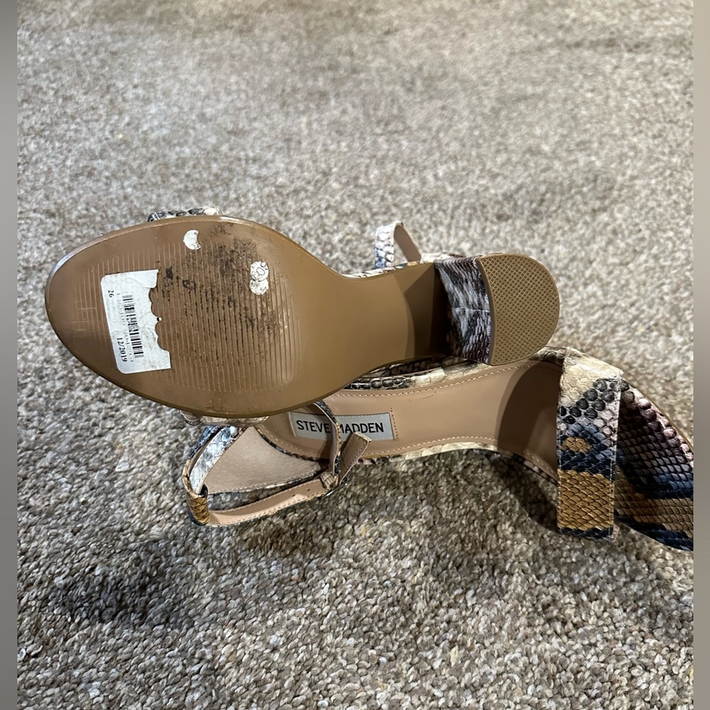 Steve Madden Multicolor Snake Print Heels - Picture 12 of 13